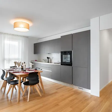 Loctowers A4-8-2 By Interhome Апартаменты *